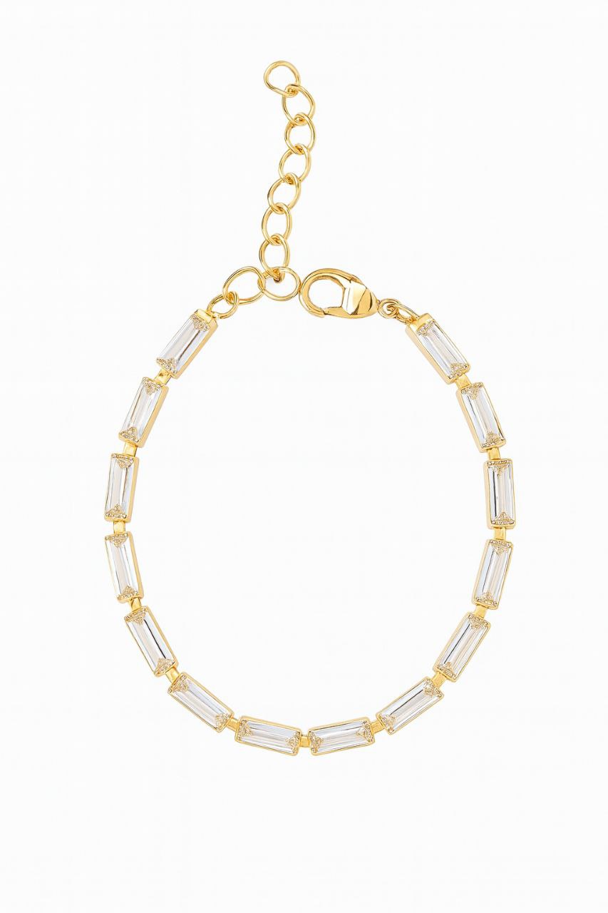 Elegant Gold Crystal Bracelet – Stainless Steel