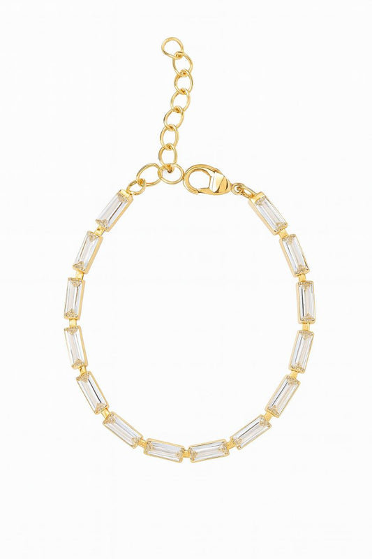 Elegant Gold Crystal Bracelet – Stainless Steel